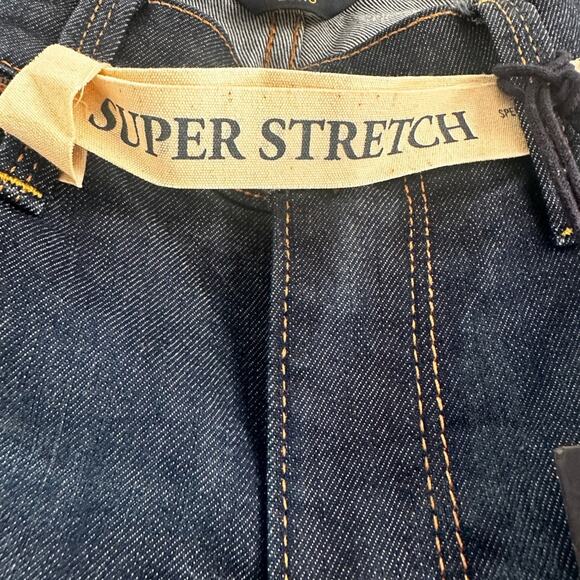 Lucky Brand- "Sofia Boot" Jeans Medium Huston Wash Slight
Distressing- Size 6/28 - Picture 3 of 13